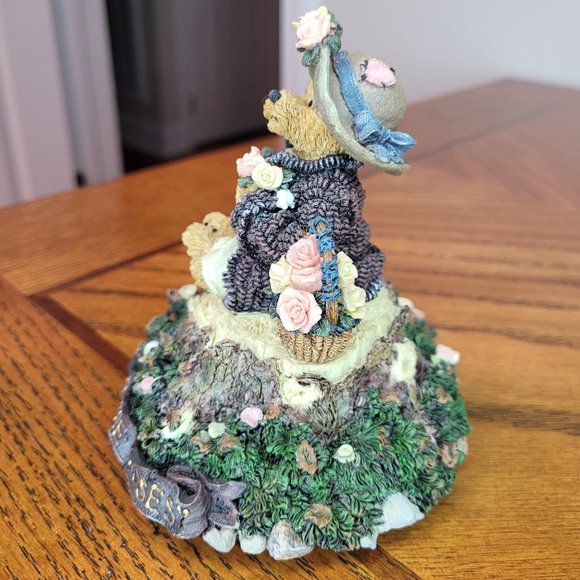 Boyds Bears Resin #2796SF Mrs.Tuttle "Stop & Smell The Roses" Music Box - Picture 7 of 10